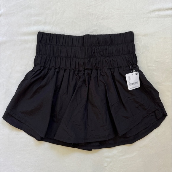 🍒 SOLD 🍒free people movement skort - Picture 2 of 4